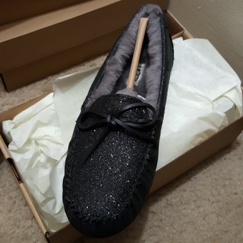 Ugg dakota black glitter slipper size 9 new